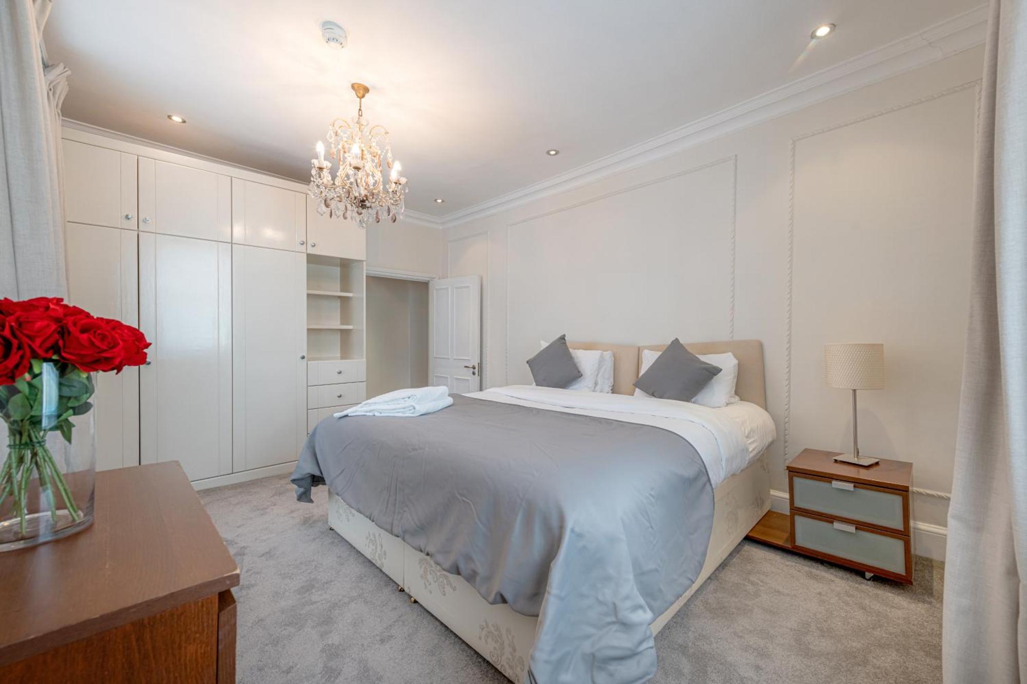 17 Hertford Street Лондон Экстерьер фото
