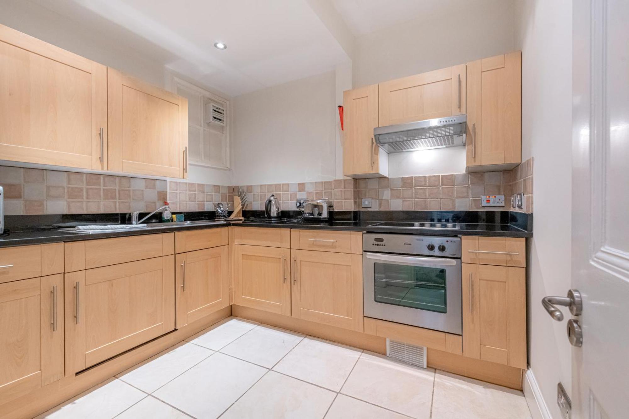 17 Hertford Street Лондон Экстерьер фото