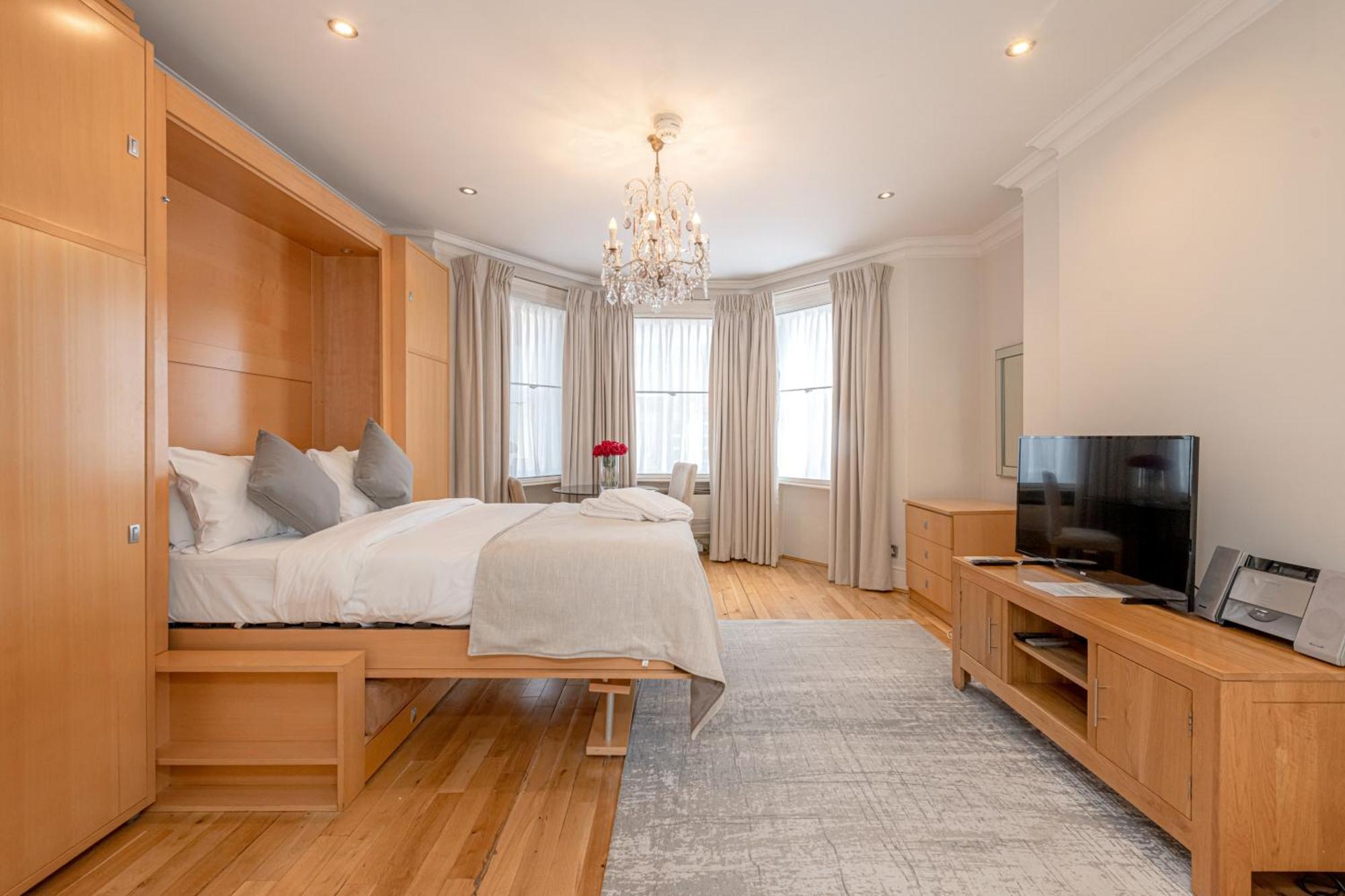 17 Hertford Street Лондон Номер фото
