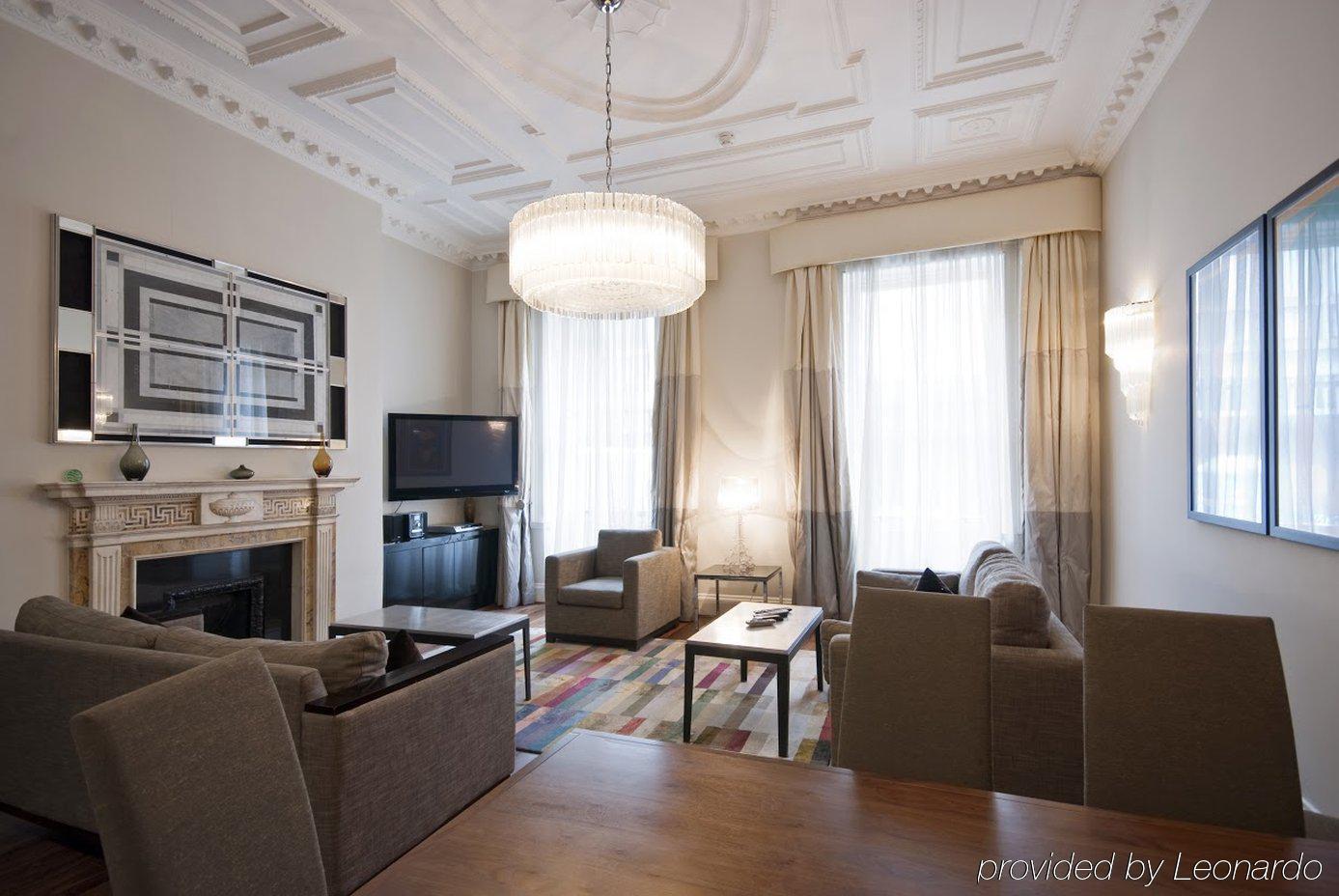 17 Hertford Street Лондон Экстерьер фото